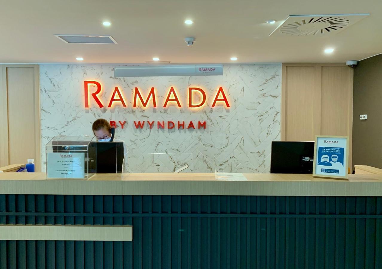 Ramada By Wyndham Valencia Almussafes Hotel Exterior foto